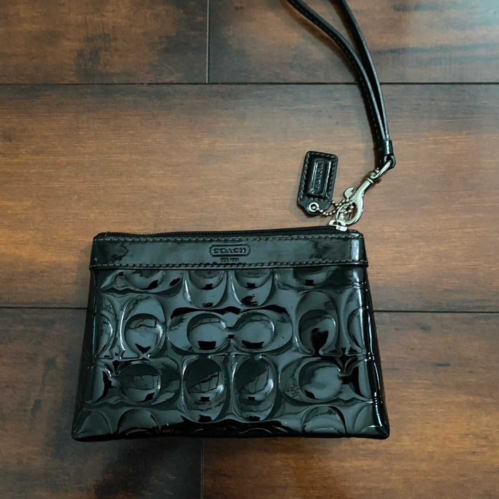 Coach Black Patent Leather Wristlet Y2K - Picture 2 of 5